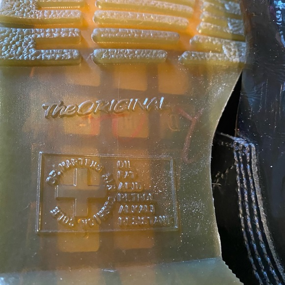 Dr. Martens patent leather combat boots - Picture 5 of 8